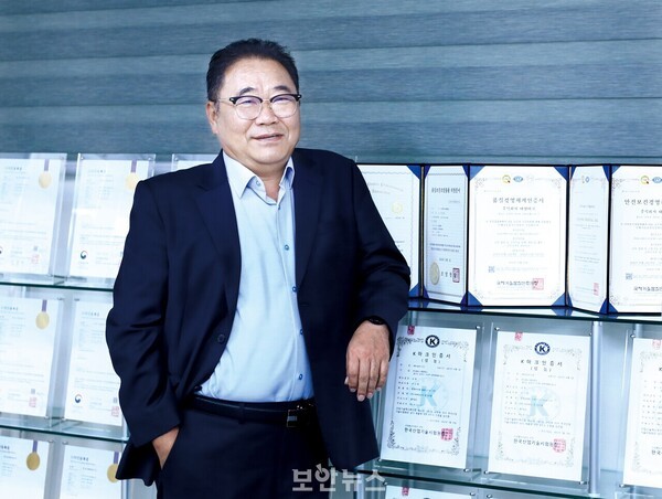 [인터뷰] 이인호 태양테크 대표, “스마트폴과 스마트팩토리로 미래 도시 인프라 시장 선도”